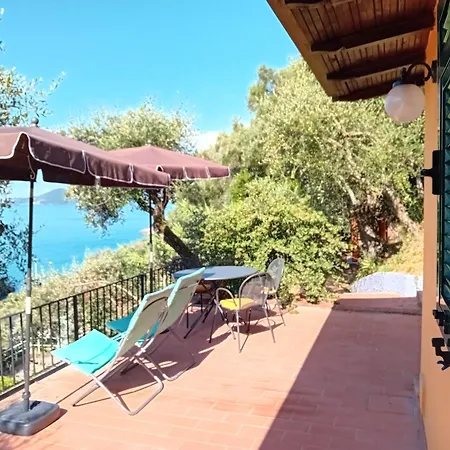 La Caletta Tra E Tellaro * レーリチ