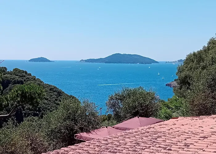 Villa La Caletta Tra E Tellaro Lerici